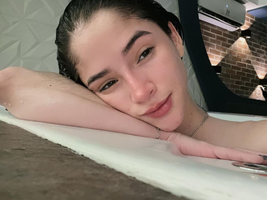 CamilaMalkovich LiveJasmin camgirl