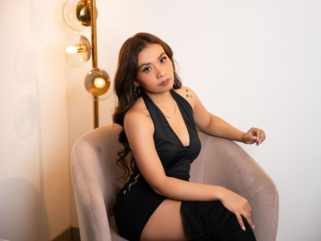 TaniaBurset LiveJasmin camgirl